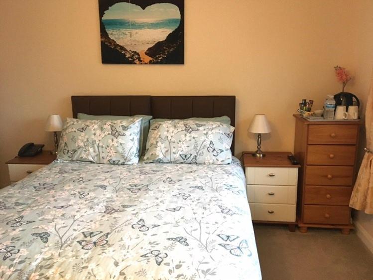 Chaston Manor Hotel Sandown Room photo